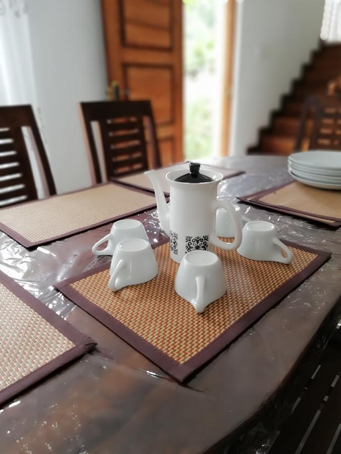 Air Port 5 Minutes Super Clean Upul Bed & Breakfast Negombo Exterior foto